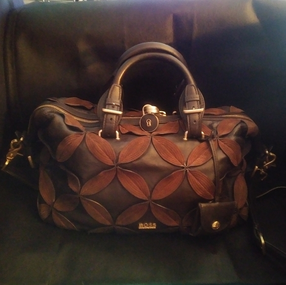 Hugo Boss - Picture 2 of 2